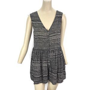 Ecote Women’s Romper Anthropologie Size Small Black White Print